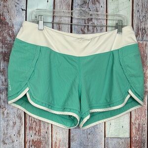 Hylete Women's Iris Scallop Lined Athletic‎ Running Shorts Mint Green Teal XL